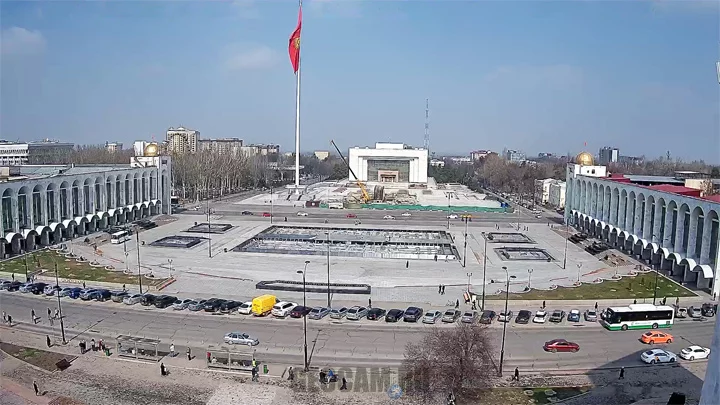 Webcam overlooking Ala-Too Square, Bishkek