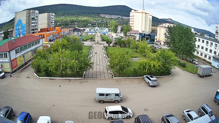 Webcam overlooking Kirov Boulevard, Ust-Kut