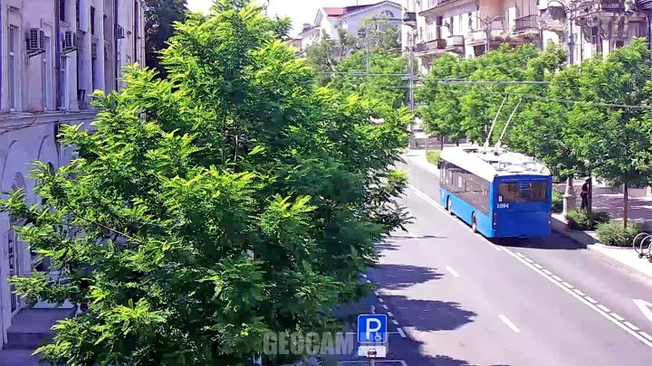 Веб-камера на улице Большая Морская в Севастополе