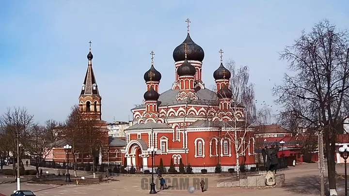Веб-камера с видом на Собор Воскресения Христова в Борисове
