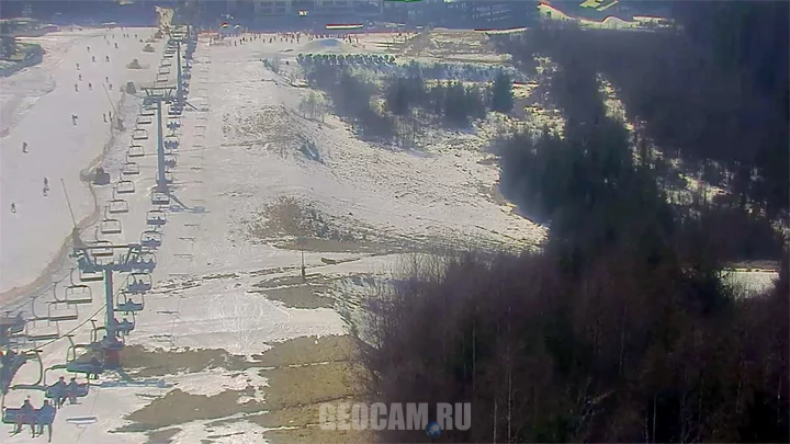 Webcam overlooking ski slope №7a, Bukovel