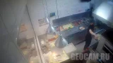 Webcam in the pizzeria «Dodo Pizza» on Malysheva Street, Yekaterinburg (Yekaterinburg, Russia)