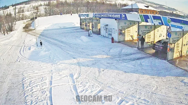 Webcam at the Eco car wash on Heroev Severomortsev Avenue in Murmansk