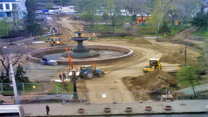 Webcam at the fountain in the Dzerzhinsky square