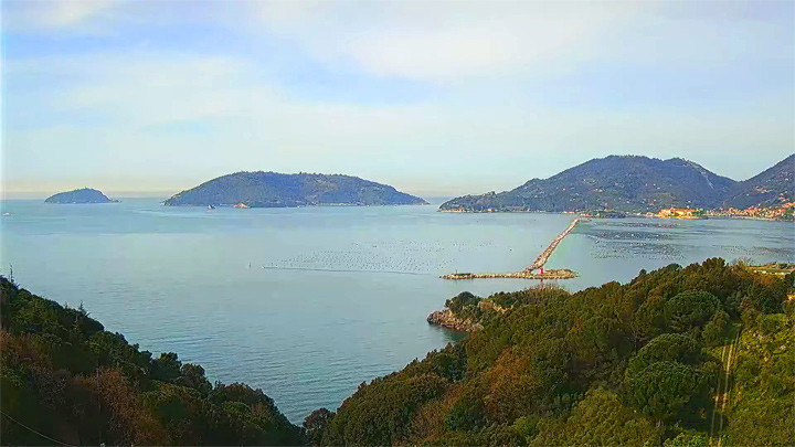 The gulf of La Spezia webcam, Italy