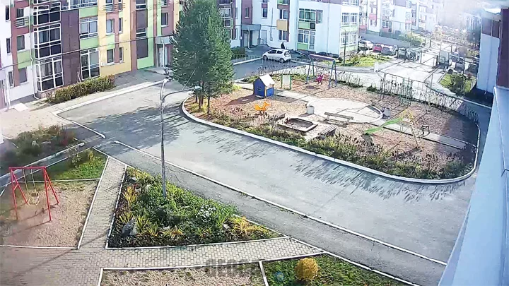 Webcam on Karasyevskaya Street, 40