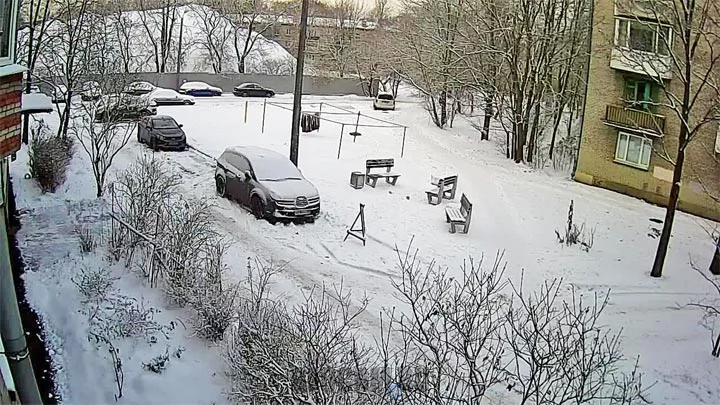 Webcam on Khvoynaya Street, St. Petersburg
