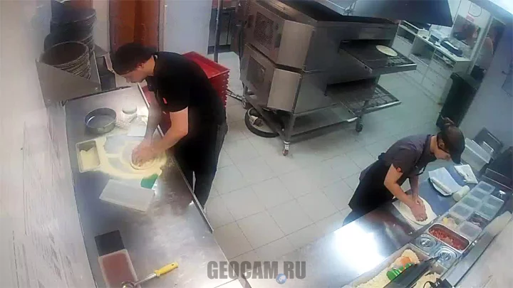 Webcam in the pizzeria «Dodo Pizza» on Kosygina Avenue, St. Petersburg
