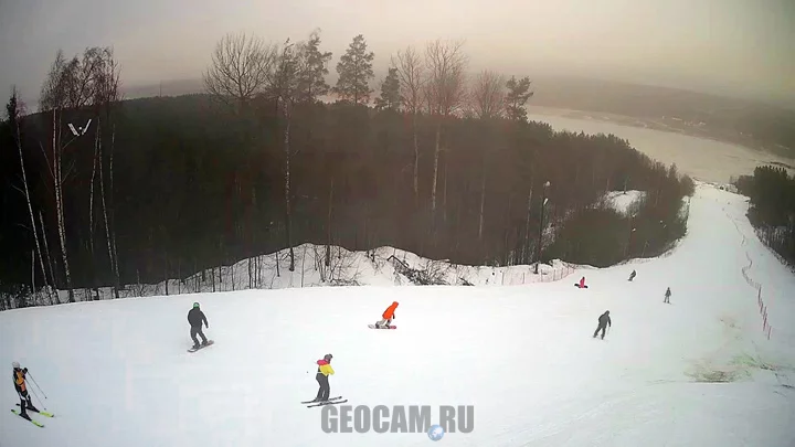 Webcam on ski slope №4, Krasnoe Ozero Ski Resort