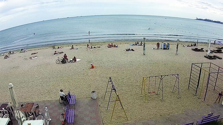 Webcam on «Luzanovka» beach in Odessa