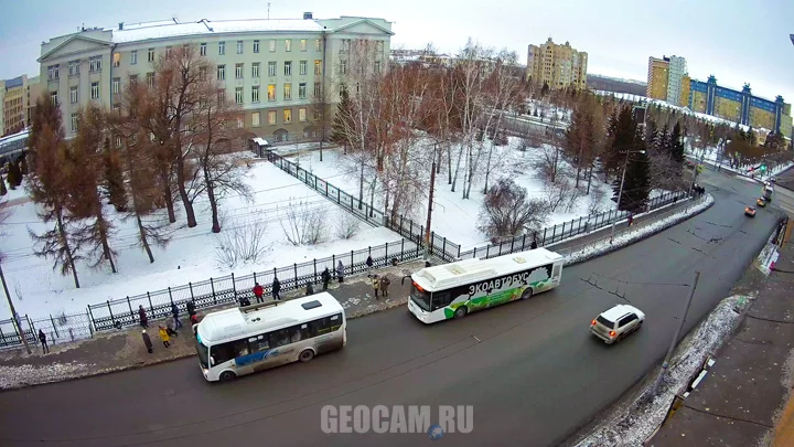 Веб-камера на улице Маяковского, Омск