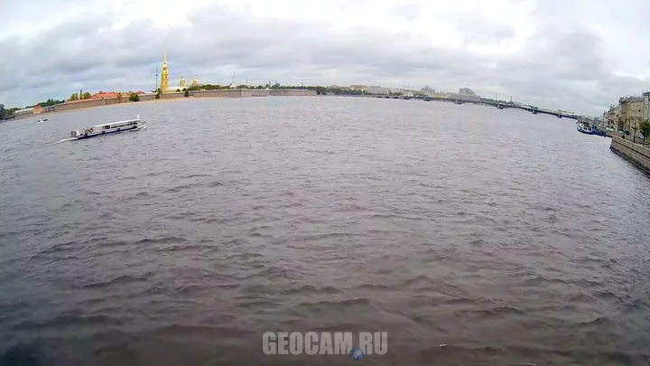 Webcam at the Palace Pier, Saint Petersburg