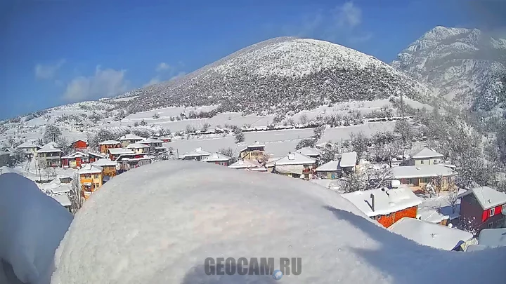 Webcam overlooking the village of Pinarbeyli in Turkey