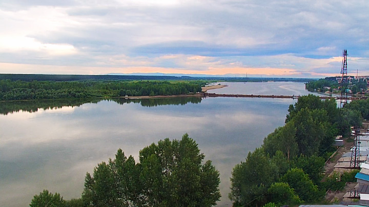 Webcam near Pontoon Bridge in Biysk: view of Pontoon Bridge of Biysk city