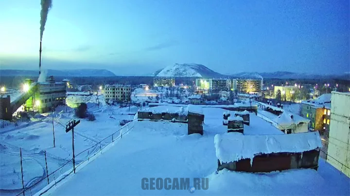 Webcam on Promyshlennaya Street, Seymchan