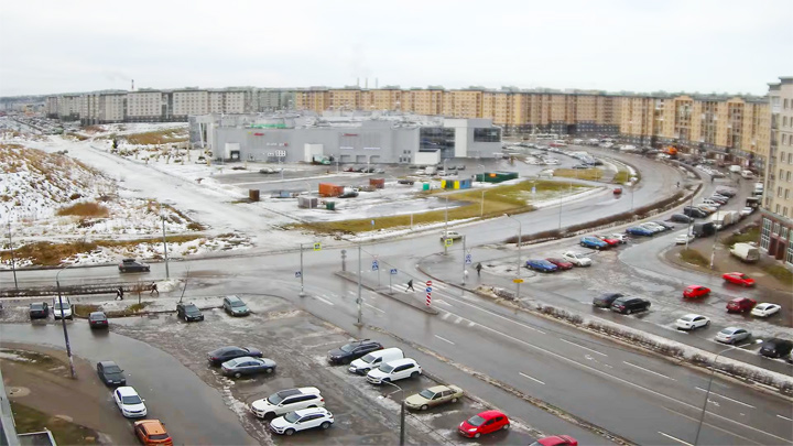 Веб-камера культурно‐досугового центра «Green Park» в Санкт-Петербурге