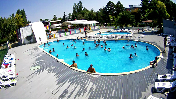 Webcam at the swimming pool of the children's camp «Smart Camp» in Crimea: aqua zone