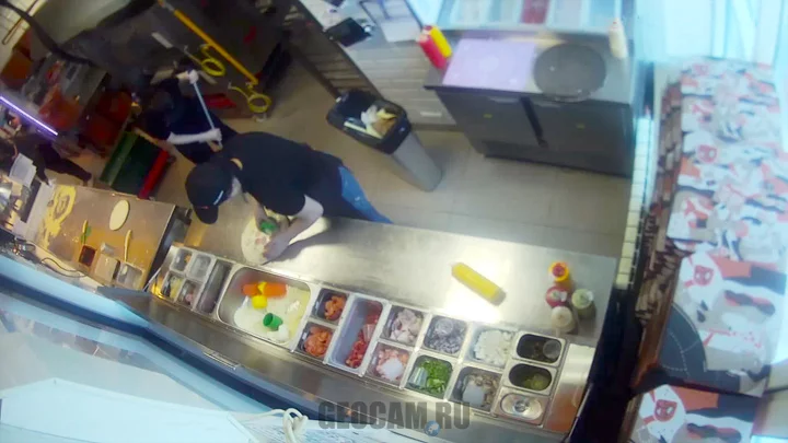 Webcam in the pizzeria «Dodo Pizza» on Stara Zagora Street, Samara
