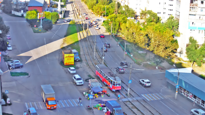 Webcam at the Tobacco Factory stop in Biysk city