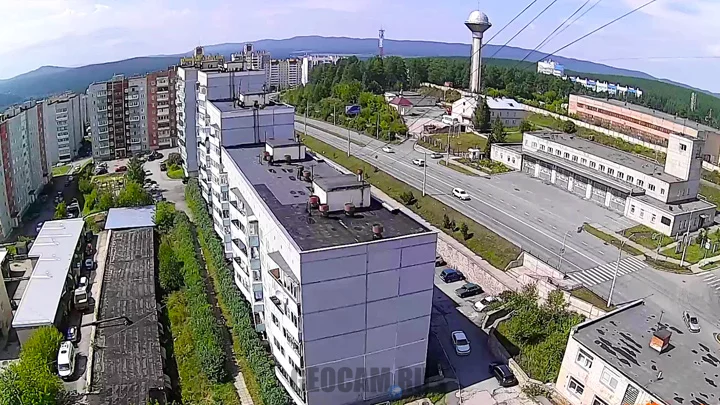 Онлайн трансляция с нескольких веб-камер города Трёхгорный