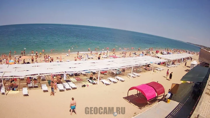 Webcam on the Uchkuevka beach in Sevastopol