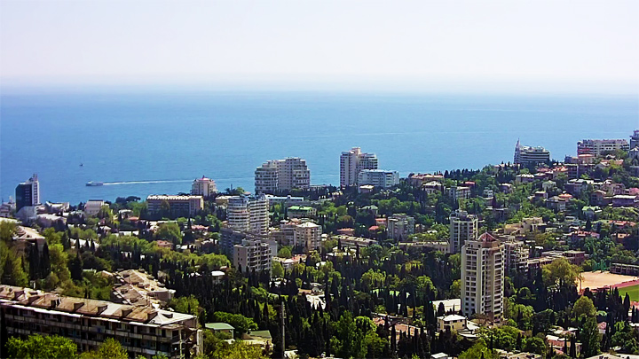 Live view of Yalta city from the South Coast Highway