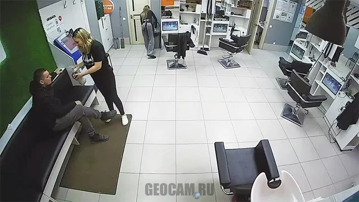 Веб-камера в парикмахерской «Юность», Дзержинск