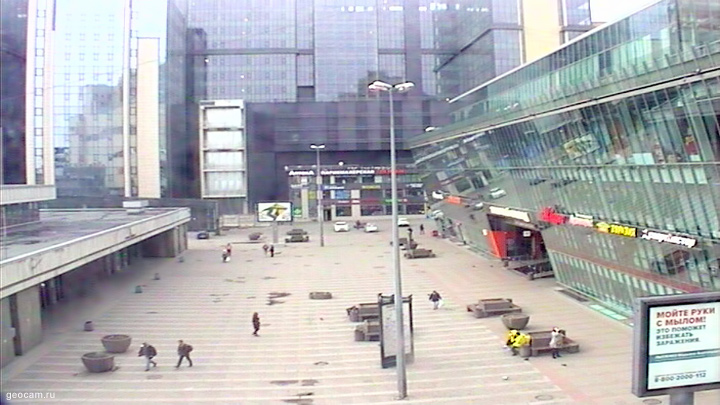 Zanevsky Cascade shopping center Webcam, Saint Petersburg